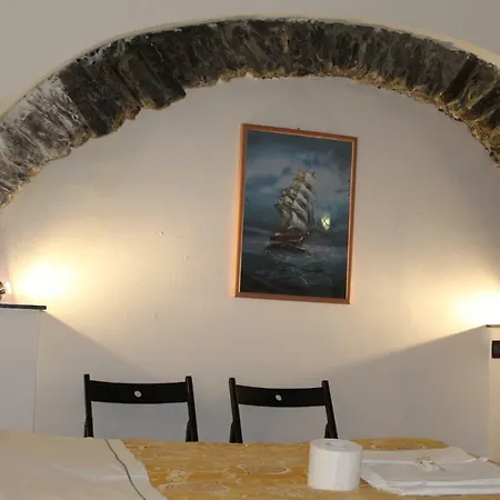 Enrica Barrani Inn *